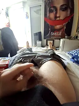 Snapshot of stev3w chatting on 10-02-25, 07:48 stev3w online show from 10-02-25, 07:48