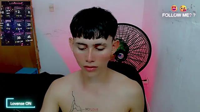 Snapshot of tanjiro_cute chatting on 11-04-25, 11:04 tanjiro cute online show from 11-04-25, 11:04