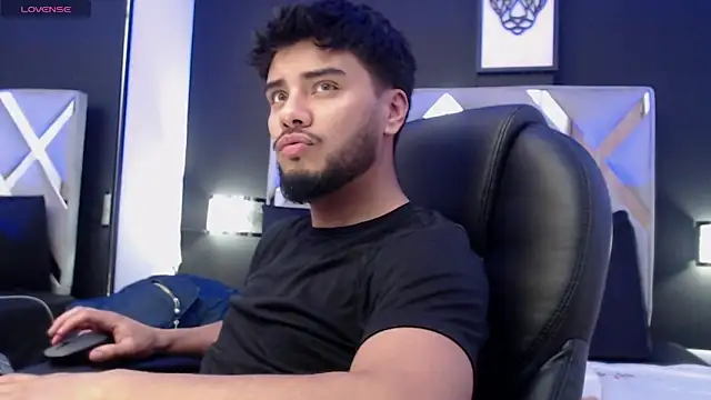 Tommidubois online show from 12-31-24, 12:36