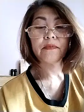 Snapshot of Baby-tits2024 chatting on 12-11-24, 05:10 Baby-tits2024 online show from 12-11-24, 05:10