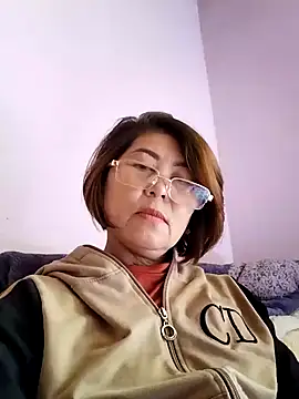 Snapshot of Baby-tits2024 chatting on 12-21-24, 05:25 Baby-tits2024 online show from 12-21-24, 05:25