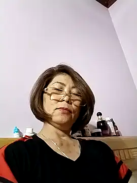 Snapshot of Baby-tits2024 chatting on 01-30-25, 05:17 Baby-tits2024 online show from 01-30-25, 05:17