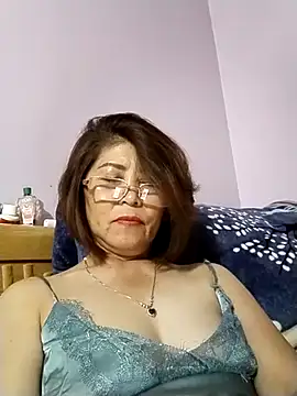 Snapshot of Baby-tits2024 chatting on 02-25-25, 01:50 Baby-tits2024 online show from 02-25-25, 01:50