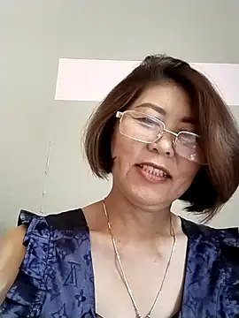 Snapshot of Baby-tits2024 chatting on 03-18-25, 05:20 Baby-tits2024 online show from 03-18-25, 05:20