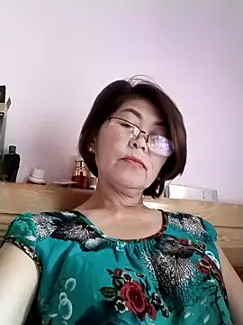 Snapshot of Baby-tits2024 chatting on 09-11-25, 06:35 Baby-tits2024 online show from 09-11-25, 06:35