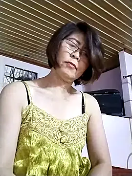 Snapshot of Baby-tits2024 chatting on 09-14-25, 02:49 Baby-tits2024 online show from 09-14-25, 02:49