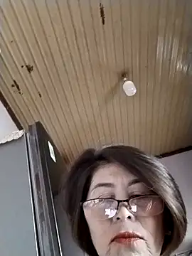 Snapshot of Baby-tits2024 chatting on 09-16-25, 03:29 Baby-tits2024 online show from 09-16-25, 03:29