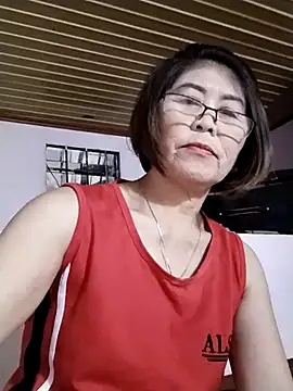 Snapshot of Baby-tits2024 chatting on 09-18-25, 01:46 Baby-tits2024 online show from 09-18-25, 01:46