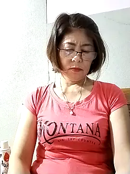 Snapshot of Baby-tits2024 chatting on 10-28-25, 01:58 Baby-tits2024 online show from 10-28-25, 01:58