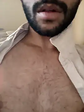 Vignesh3246 online show from 12-22-25, 08:11