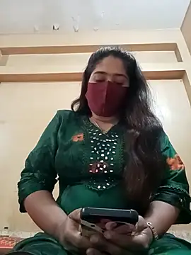 Magical Girl- online show from 01-27-25, 06:52