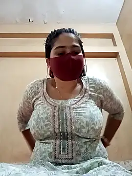 Magical Girl- online show from 02-06-25, 03:27