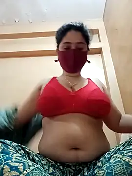 Magical Girl- online show from 02-17-25, 07:15