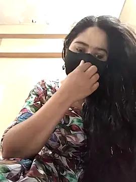 Magical Girl- online show from 10-21-25, 03:51