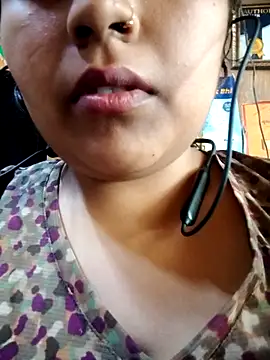 Love-Veronica online show from 02-08-26, 08:18