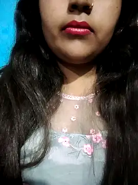 Love-Veronica online show from 02-15-26, 12:47