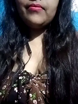 Love-Veronica online show from 02-19-26, 06:04