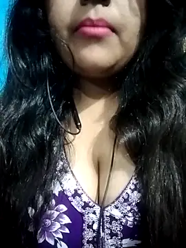 Love-Veronica online show from 02-23-26, 01:19