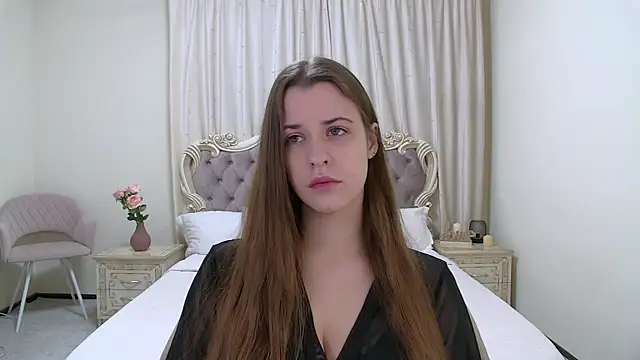 AgataAisitt online show from 10-18-25, 05:21