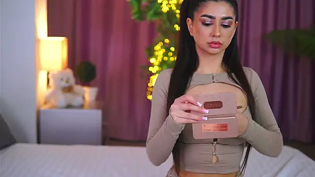 YemayaLuna online show from 12-25-24, 10:05