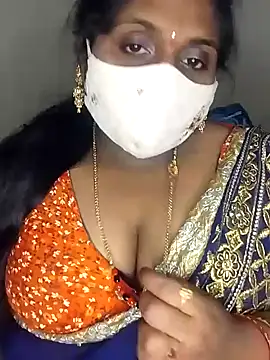 Sexy Radhikaa online show from 02-25-25, 02:44