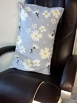 Sexy Radhikaa online show from 05-13-26, 11:55