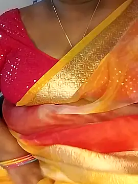Sexy Radhikaa online show from 05-22-26, 01:13