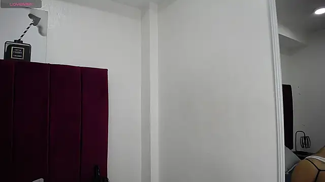 Kylee28 online show from 01-25-25, 08:42