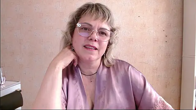 sweetsunset11 online show from 05-04-26, 01:40