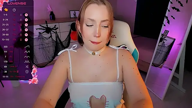 Jenny Luvv online show from 10-23-25, 08:02