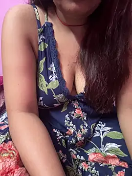  nishalove19 online show from 02-23-25, 07:49