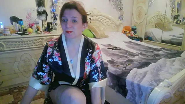 Debra Phoenix online show from 05-10-26, 01:00