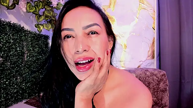 MeleekXXX  online show from 06-11-26, 08:18