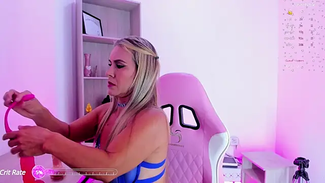 Evangeline johns online show from 02-25-25, 07:58