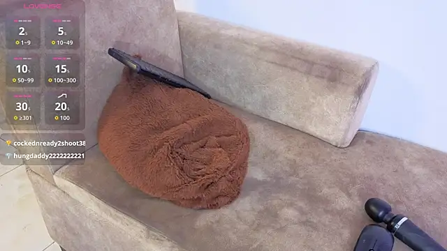 Snapshot of ZoeSmith6 chatting on 04-09-26, 06:19 ZoeSmith6 online show from 04-09-26, 06:19