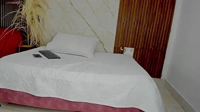 king lovely hornyy online show from 05-31-26, 02:42
