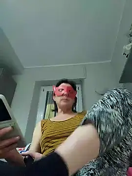 Snapshot of Vagabondainnamorata chatting on 02-18-26, 07:21 Vagabondainnamorata online show from 02-18-26, 07:21