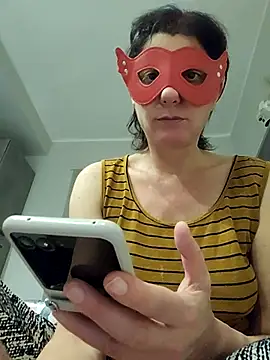 Snapshot of Vagabondainnamorata chatting on 02-20-26, 07:47 Vagabondainnamorata online show from 02-20-26, 07:47