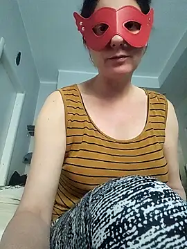 Snapshot of Vagabondainnamorata chatting on 03-17-26, 04:21 Vagabondainnamorata online show from 03-17-26, 04:21