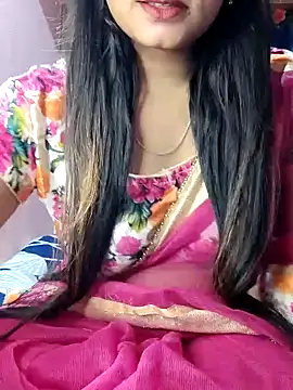 Snapshot of SANIYA-89 chatting on 06-07-26, 12:09 SANIYA-89 online show from 06-07-26, 12:09