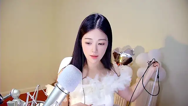 Snapshot of memeda chatting on 10-11-25, 03:21 memeda online show from 10-11-25, 03:21