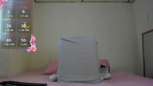 Snapshot of Hannah_Baileyy chatting on 01-31-25, 08:01 Hannah Baileyy online show from 01-31-25, 08:01
