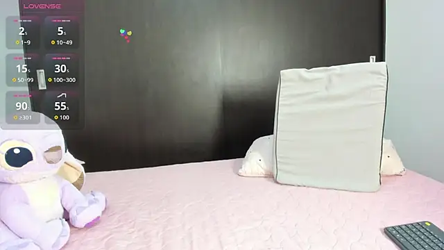 Snapshot of Hannah_Baileyy chatting on 02-26-26, 09:36 Hannah Baileyy online show from 02-26-26, 09:36