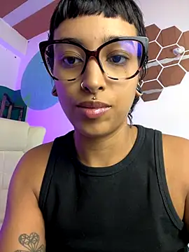 LollaByer online show from 10-09-25, 08:18