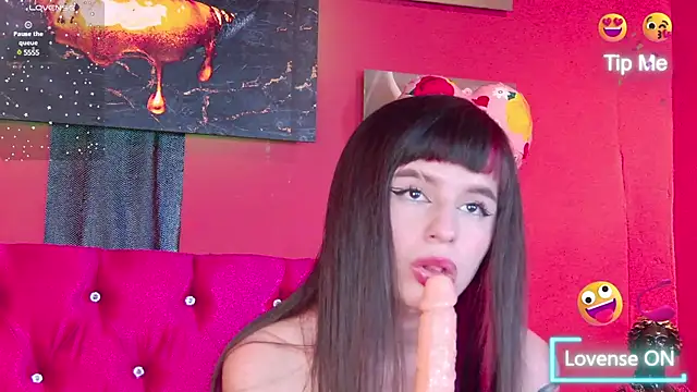 Snapshot of melany_blair chatting on 02-14-25, 04:09 melany blair online show from 02-14-25, 04:09