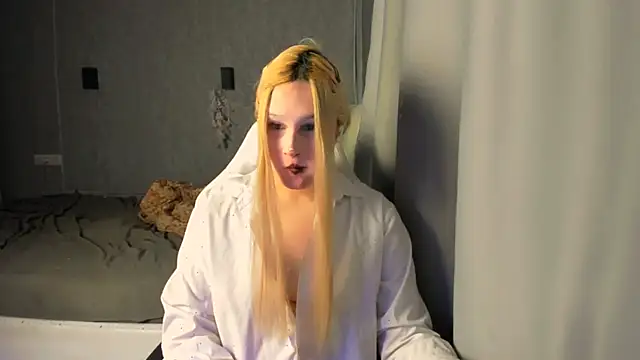 Kleo Godde online show from 11-15-25, 06:44