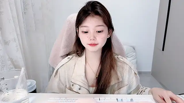 yangyang-1115 online show from 11-12-25, 05:41