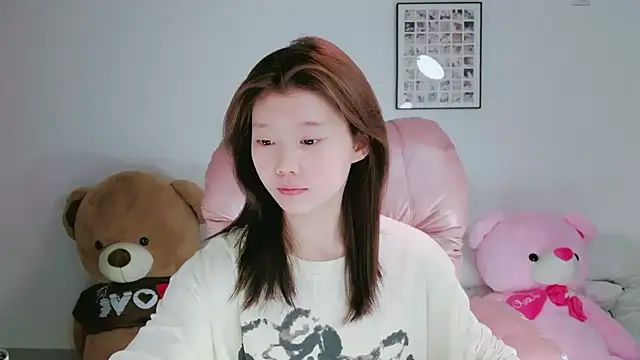 yangyang-1115 online show from 05-03-26, 04:40