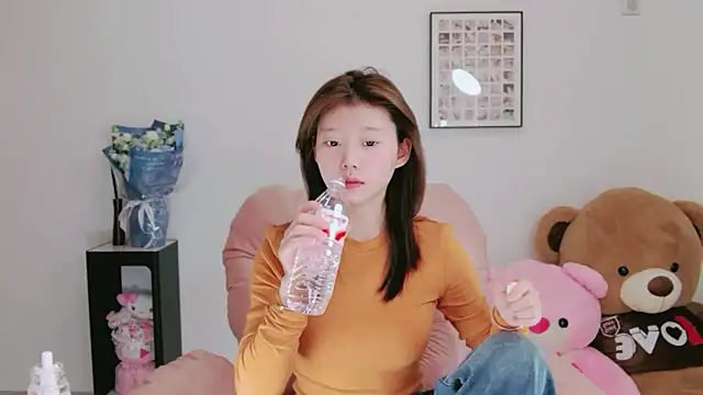 yangyang-1115 online show from 05-09-26, 03:56
