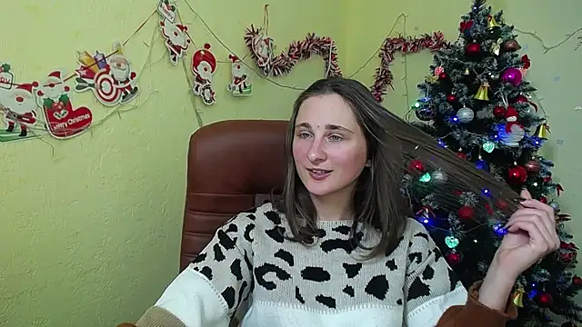 MichelLeee online show from 12-17-24, 03:17